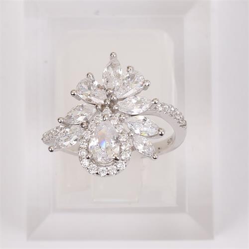 925 Sterling Silver Cubic Zirconia Bridal Style Fashion Ring